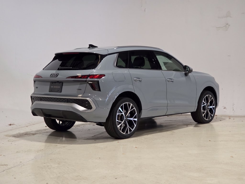 New 2026 Audi Q3 quattro 2.0T AWD/4WD image 5