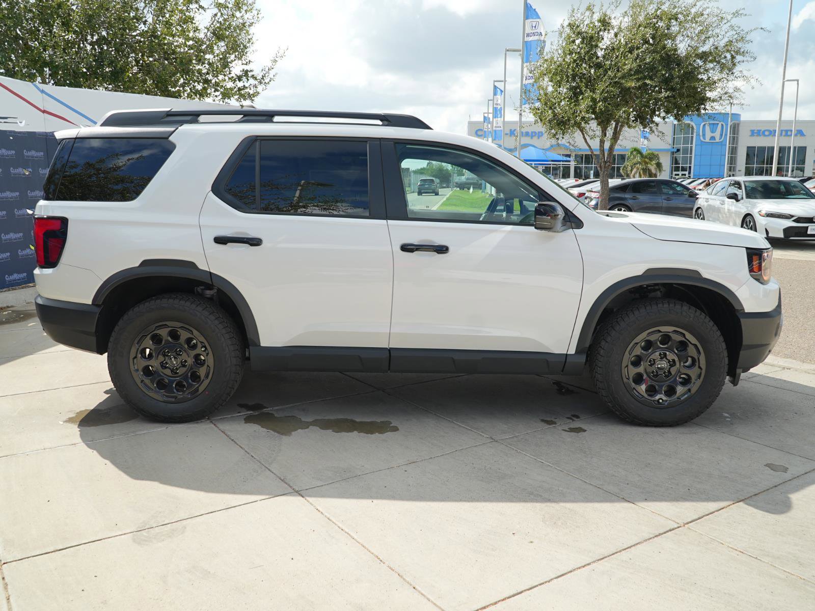 New 2026 Honda Passport TrailSport image 4