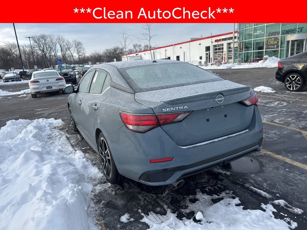 Used 2025 Nissan Sentra SR image 4