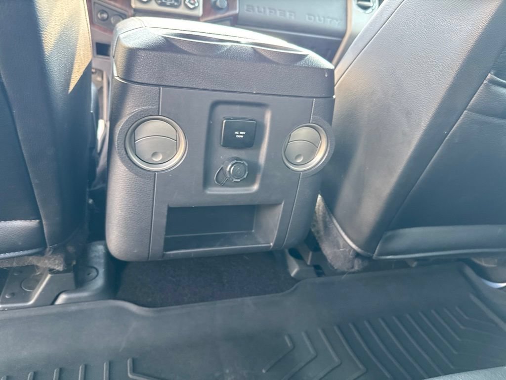 Used 2015 Ford F250 Lariat w/ Chrome Package AWD/4WD image 17