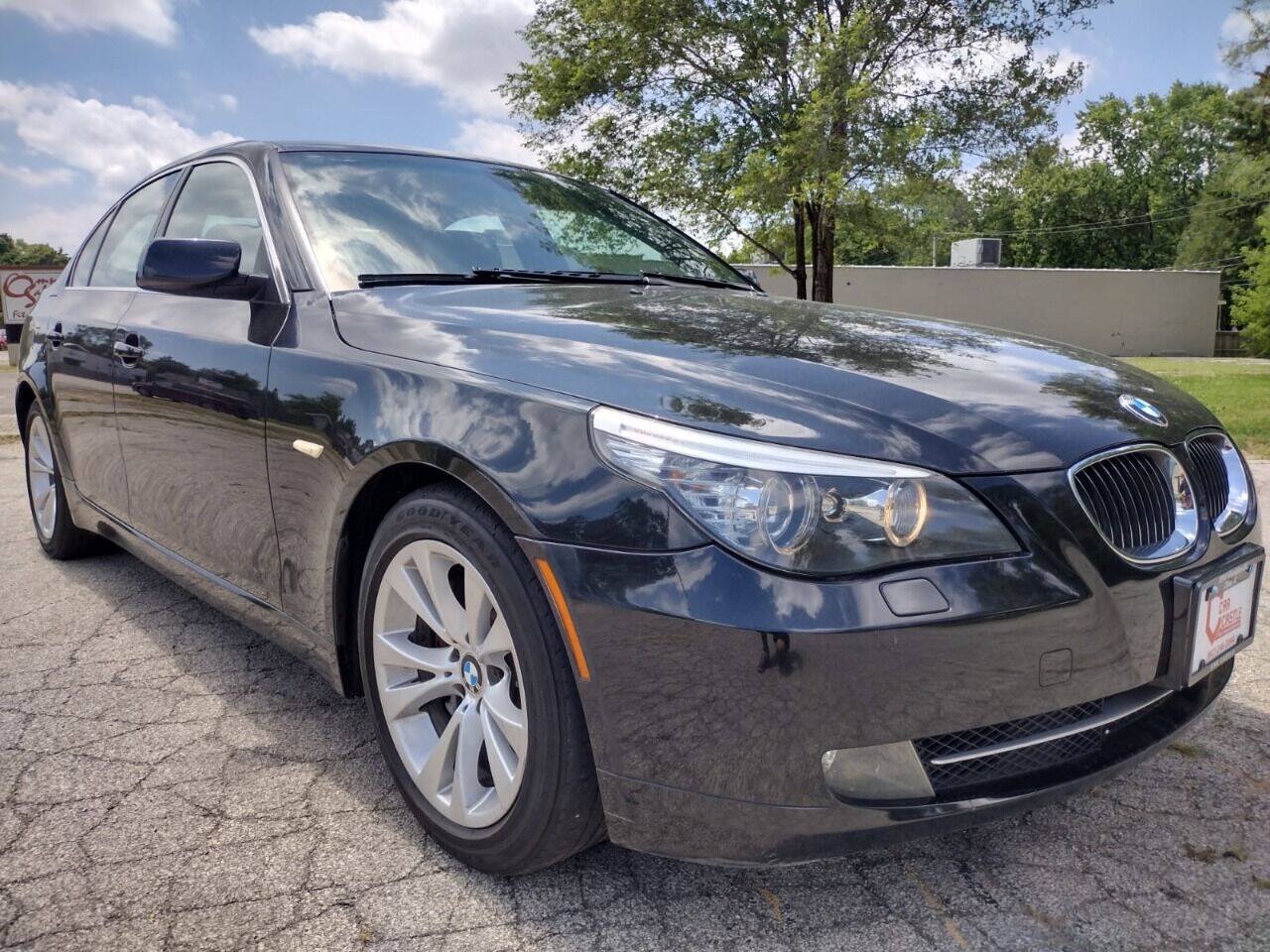 Used 2010 BMW 535i Sedan w/ Premium Pkg RWD image 3
