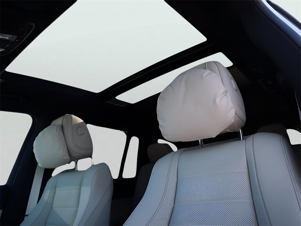 New 2026 Mercedes-Benz GLS 450 4MATIC image 52