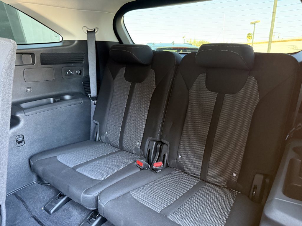 Used 2024 Kia Sorento LX image 34