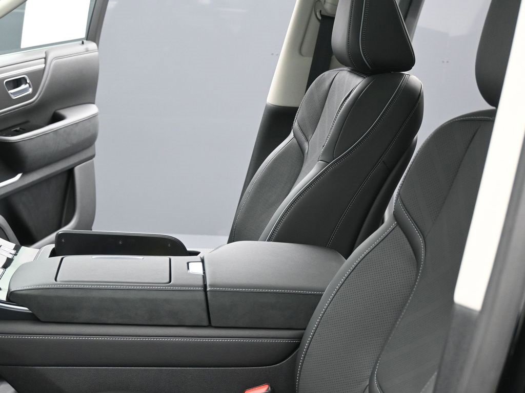 New 2026 INFINITI QX80 Luxe image 19