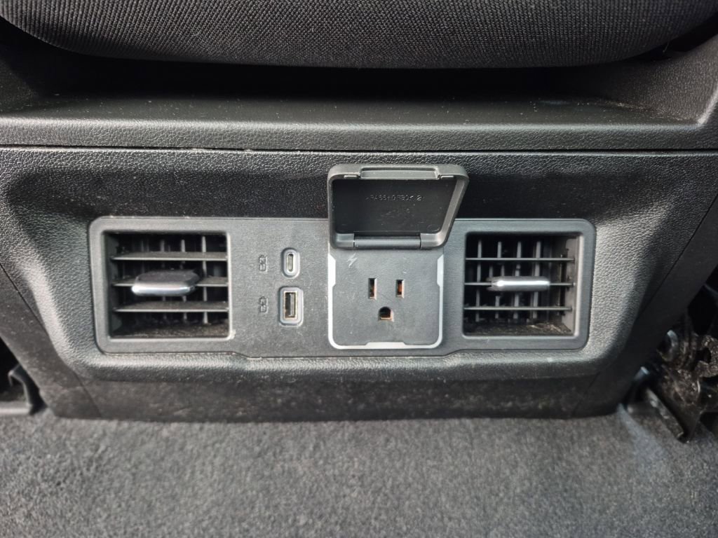 Used 2022 Chevrolet Silverado 1500 LT image 15