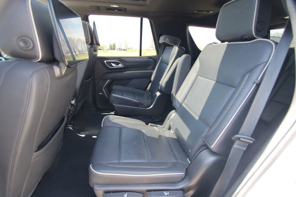 Used 2021 GMC Yukon SLT w/ SLT Luxury Plus Package image 7