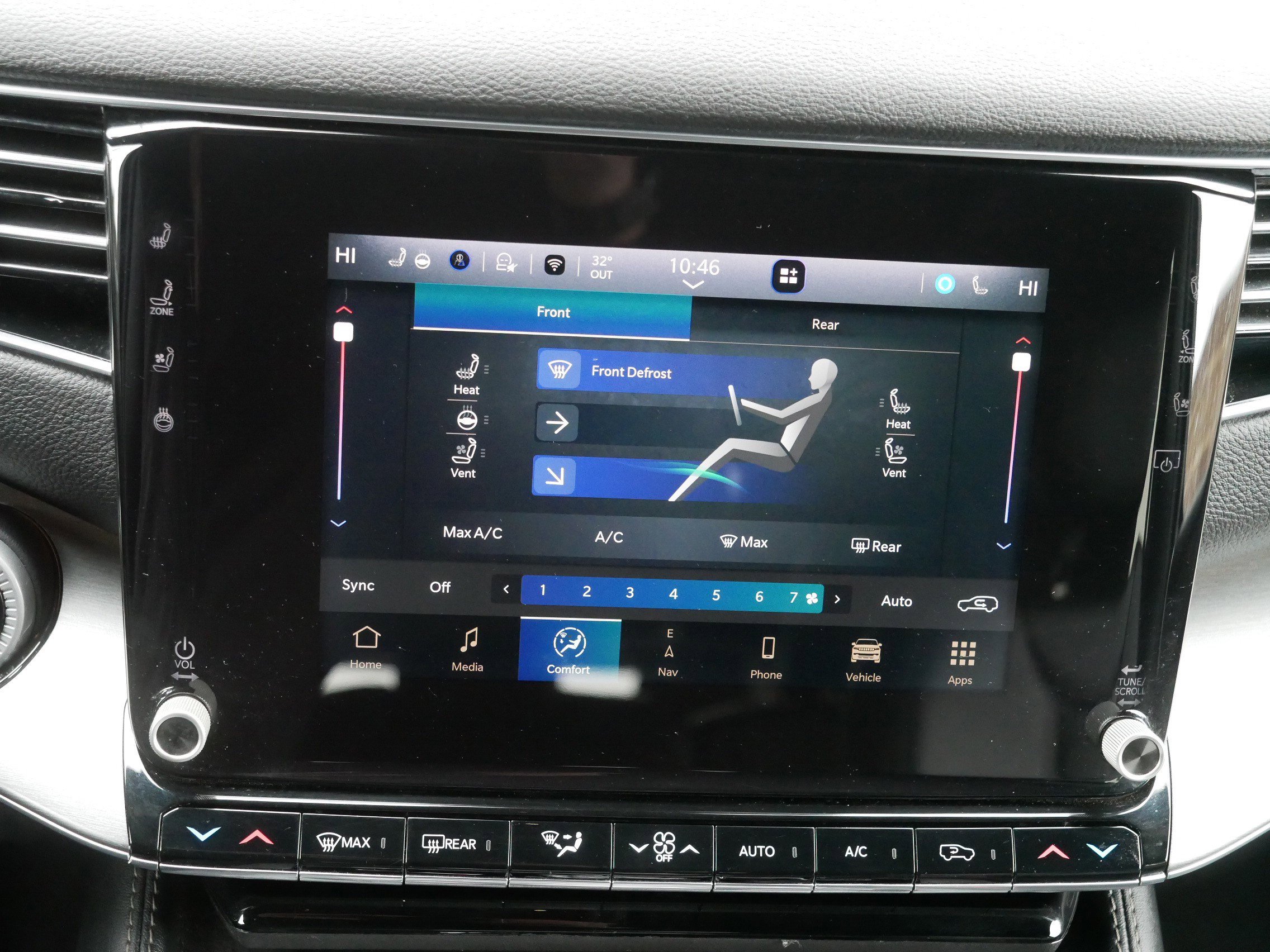 Certified 2024 Jeep Wagoneer Series II w/ Convenience Group I image 23