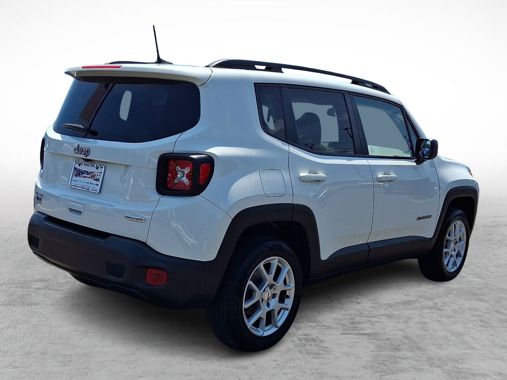 Certified 2022 Jeep Renegade Latitude w/ Convenience Group AWD/4WD image 5