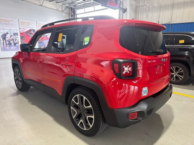 Used 2017 Jeep Renegade Latitude FWD image 6