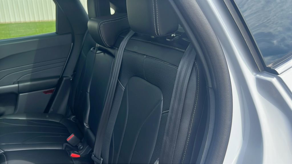 New 2025 Ford Escape Plug-in Hybrid w/ PHEV Premium Package image 24