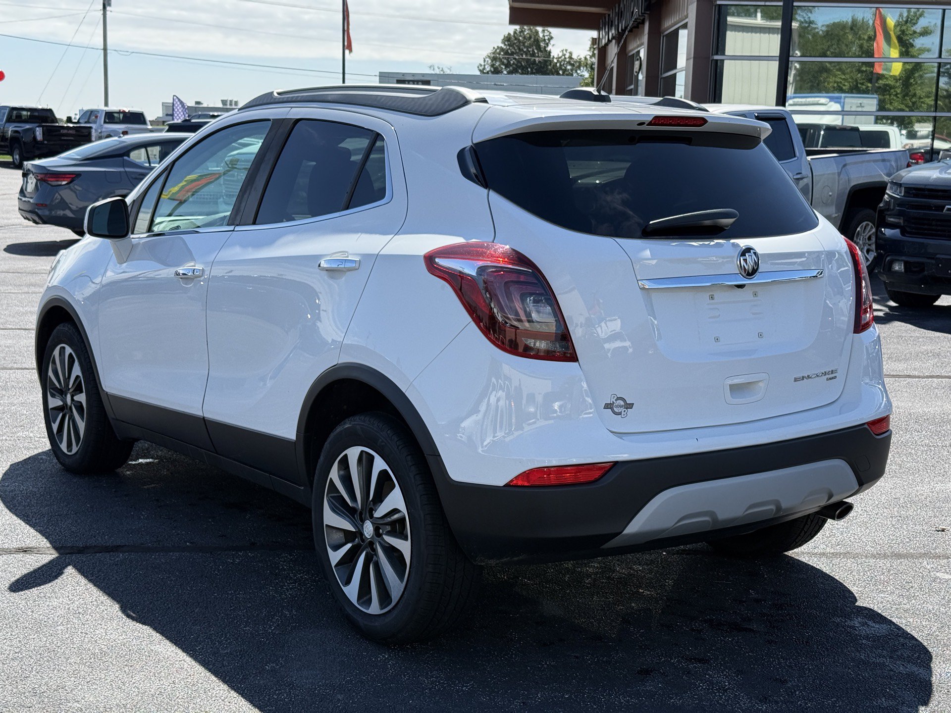 Used 2021 Buick Encore Preferred w/ Safety Package AWD/4WD image 6