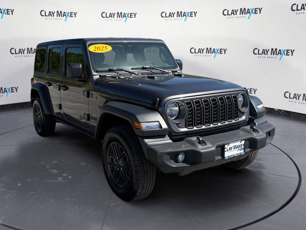 Used 2025 Jeep Wrangler Unlimited Sport AWD/4WD image 7