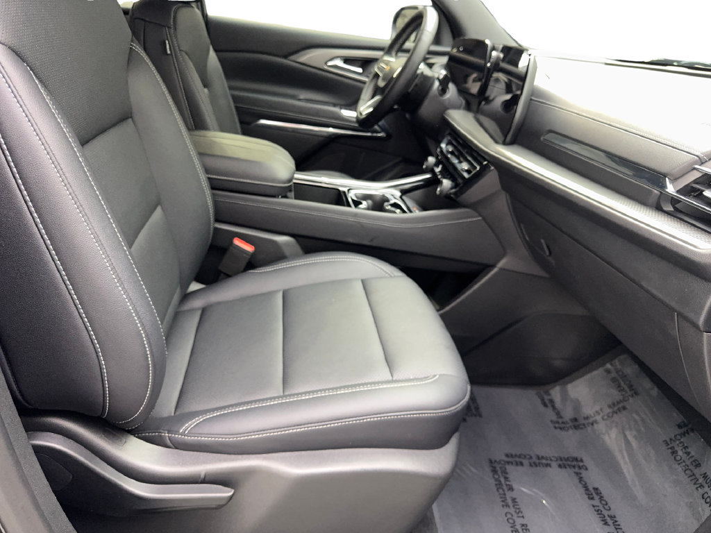 Used 2026 Chevrolet Traverse LT FWD image 50