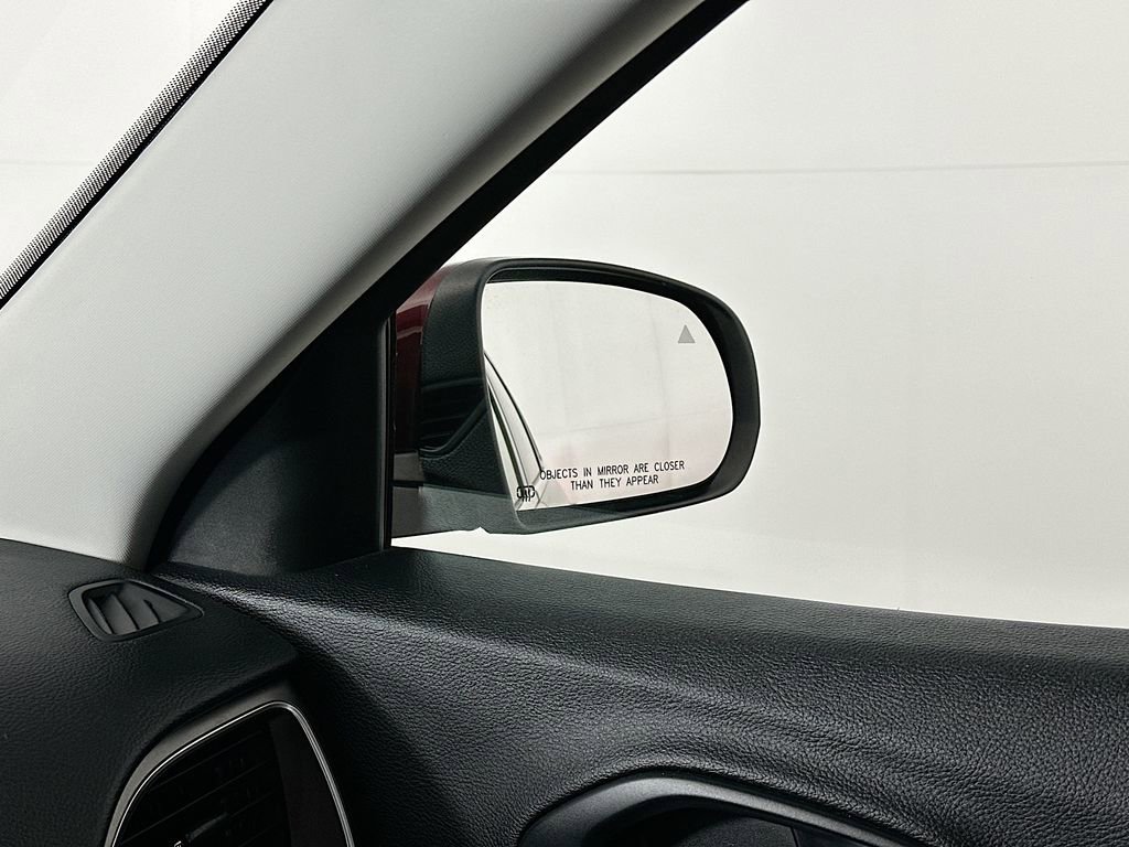 Certified 2020 Jeep Cherokee Latitude Lux w/ Quick Order Package 26H Lux image 28