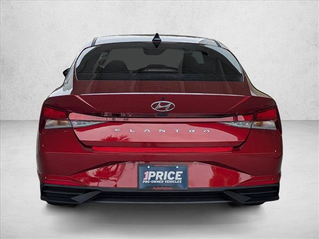 Used 2023 Hyundai Elantra SEL w/ Convenience Package FWD image 7