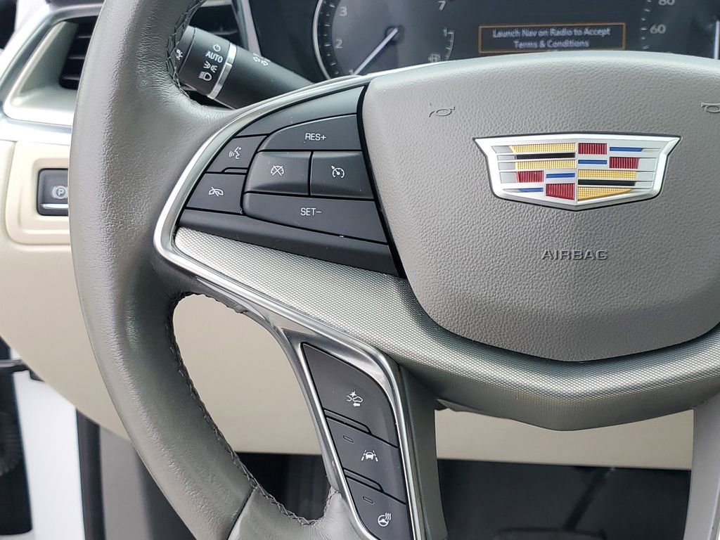 Certified 2023 Cadillac XT5 Premium Luxury AWD/4WD image 28