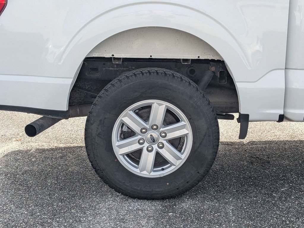Used 2023 Ford F150 XLT w/ Trailer Tow Package AWD/4WD image 11