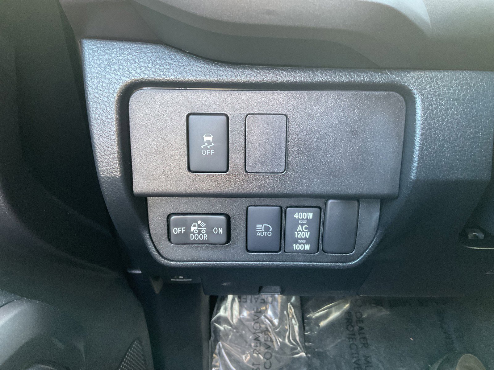 Used 2020 Toyota Tacoma TRD Sport image 31