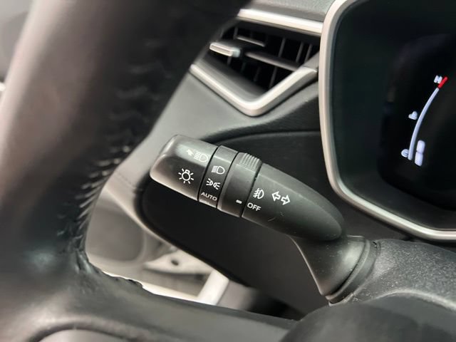 Used 2023 Toyota Corolla Cross XLE w/ Convenience Package FWD image 23