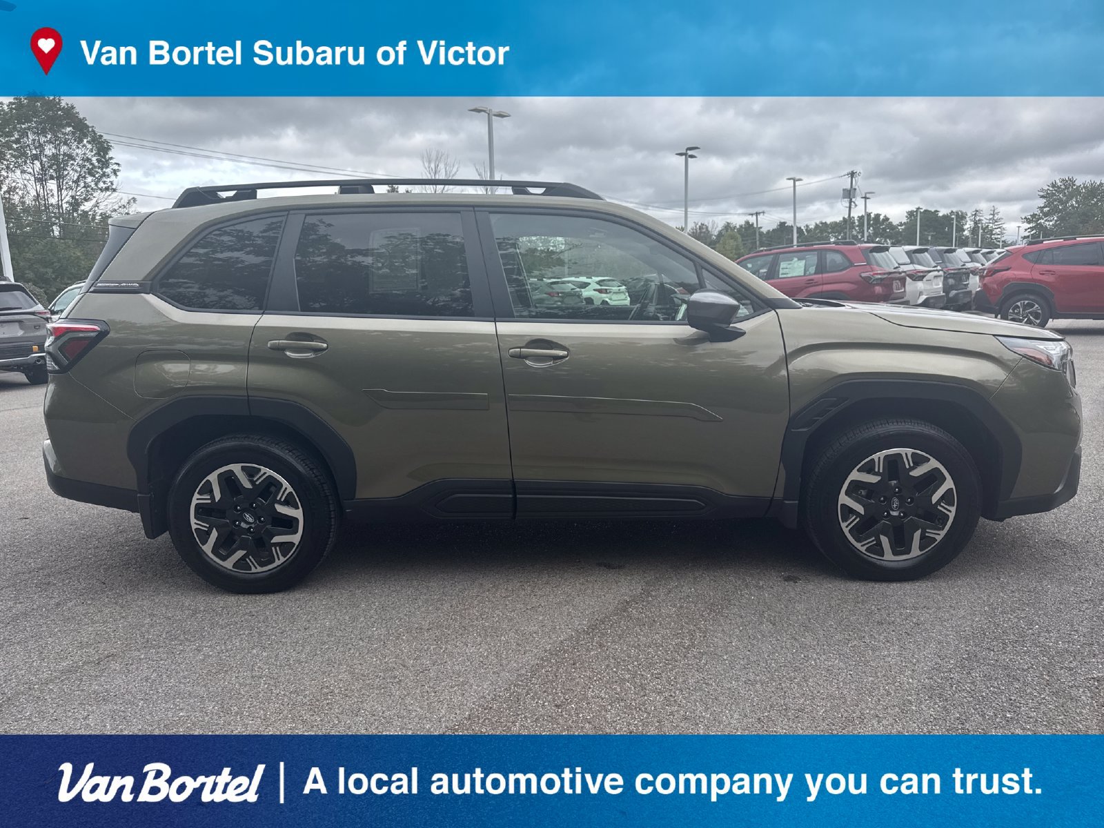 Certified 2025 Subaru Forester Premium AWD/4WD image 7