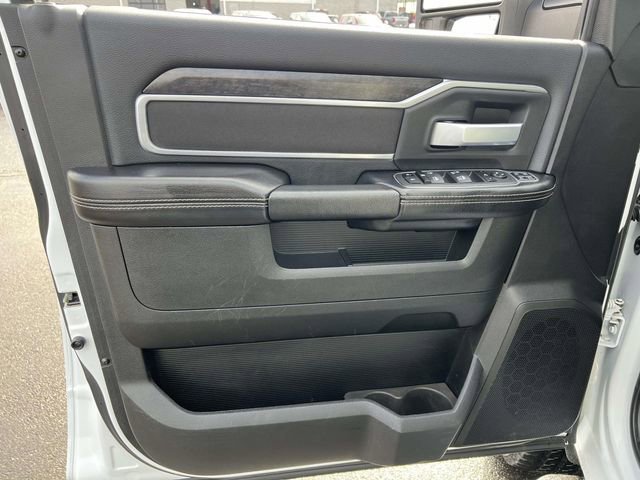 Used 2024 RAM 2500 Big Horn w/ Off Road Package image 10