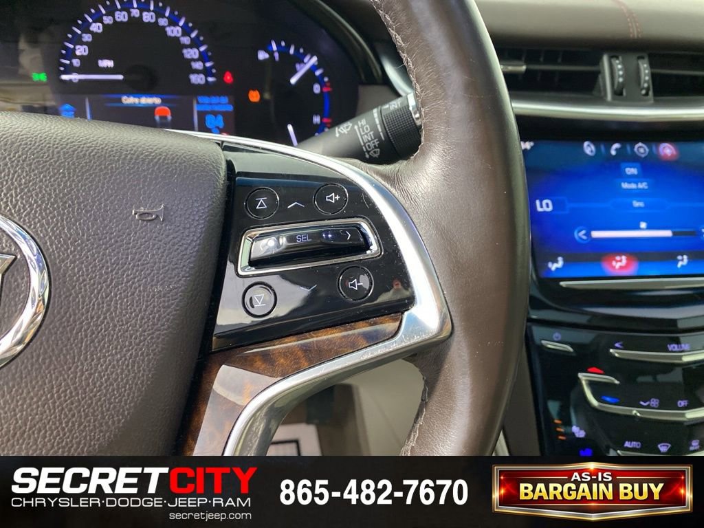 Used 2013 Cadillac XTS Luxury w/ Driver Awareness Package FWD image 17