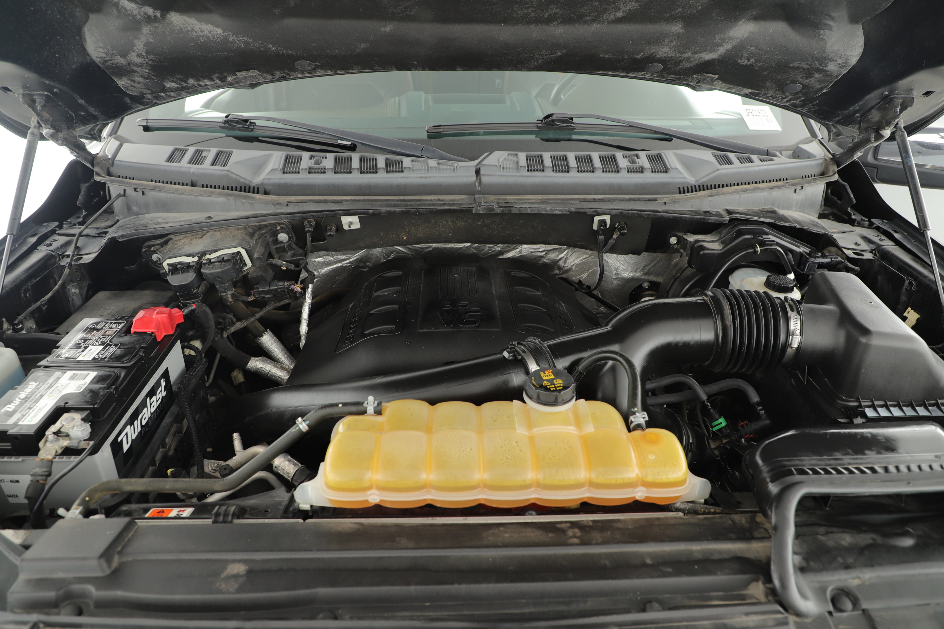 Used 2016 Ford F150 King Ranch w/ Equipment Group 601A Luxury AWD/4WD image 17