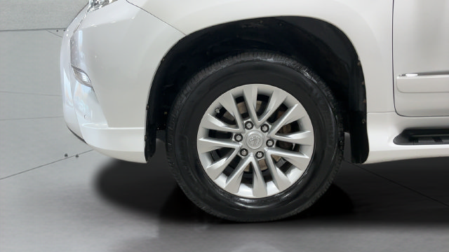 Used 2018 Lexus GX 460 Premium AWD/4WD image 24