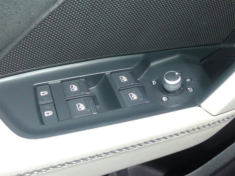 Used 2023 Audi A3 2.0T Premium w/ Convenience Package image 21