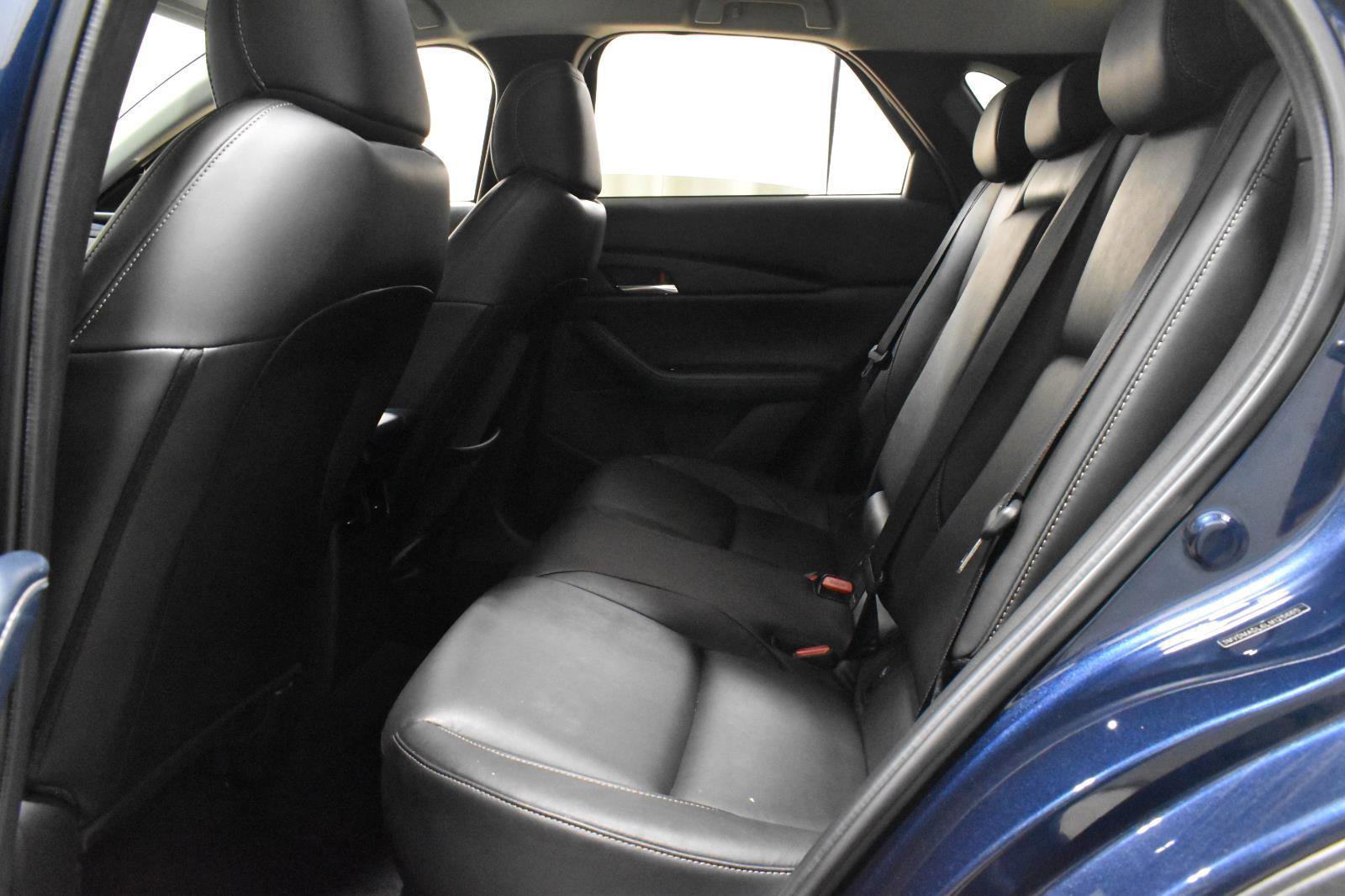 Used 2020 MAZDA CX-30 FWD w/ Preferred Package image 4