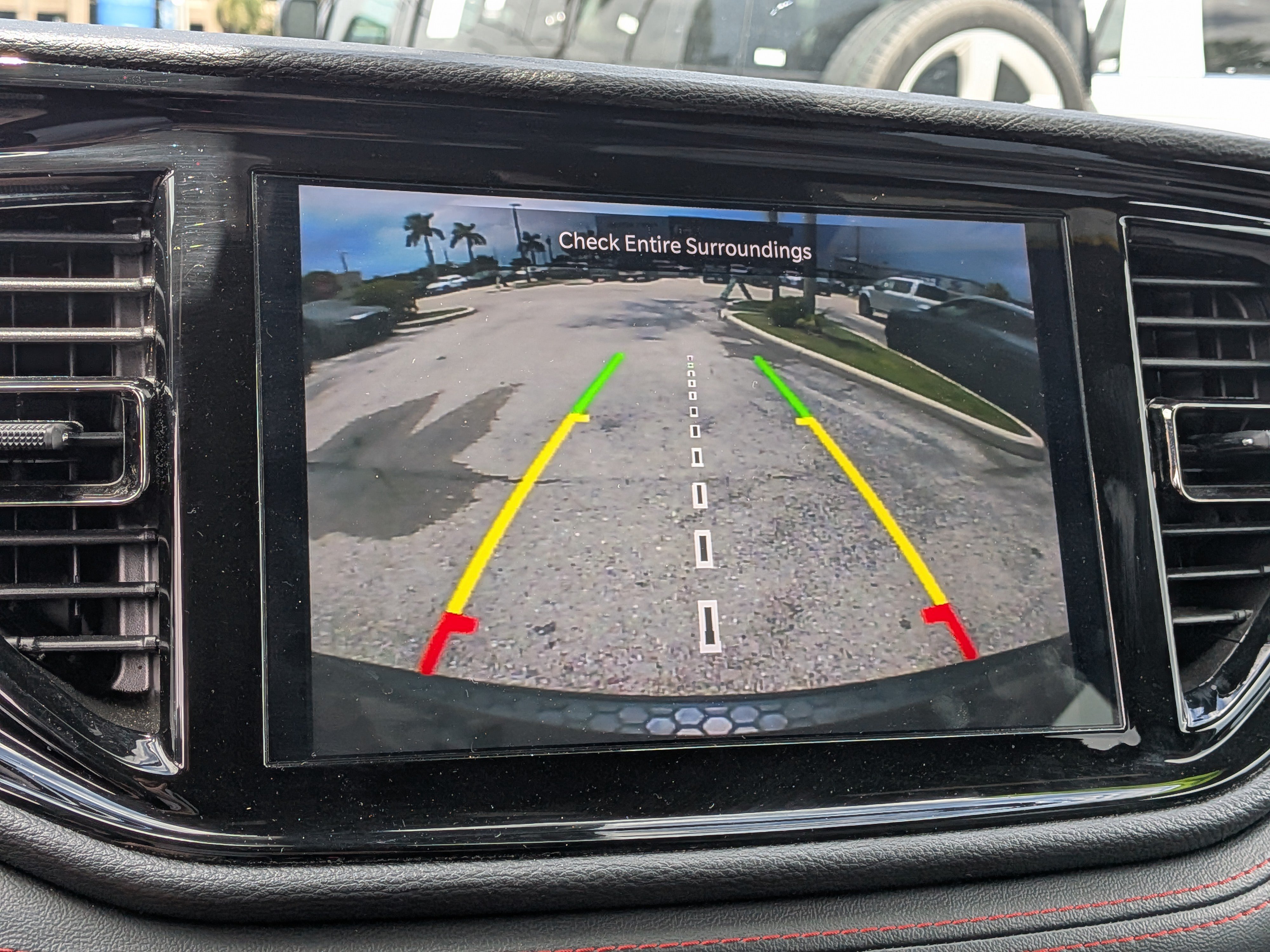 Used 2024 Dodge Durango GT RWD image 34