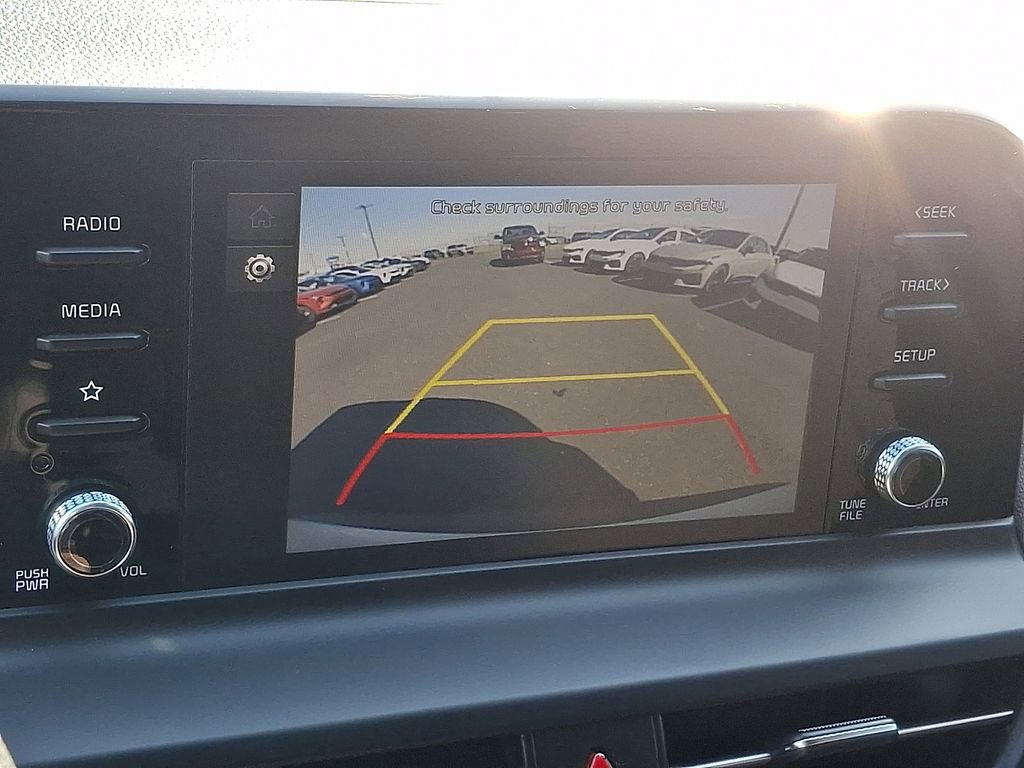 Certified 2025 Kia Seltos LX AWD/4WD image 17