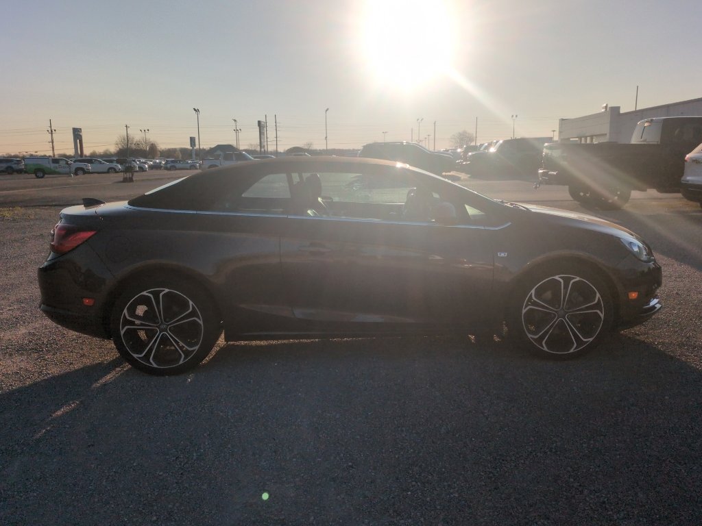 Used 2016 Buick Cascada Premium image 5