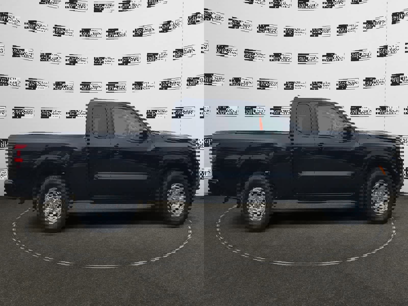 Used 2022 Nissan Frontier SV image 7