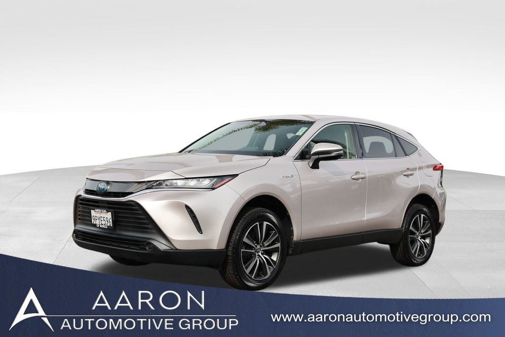 Used 2021 Toyota Venza LE w/ Carpet Mat Package (TMS) image 1