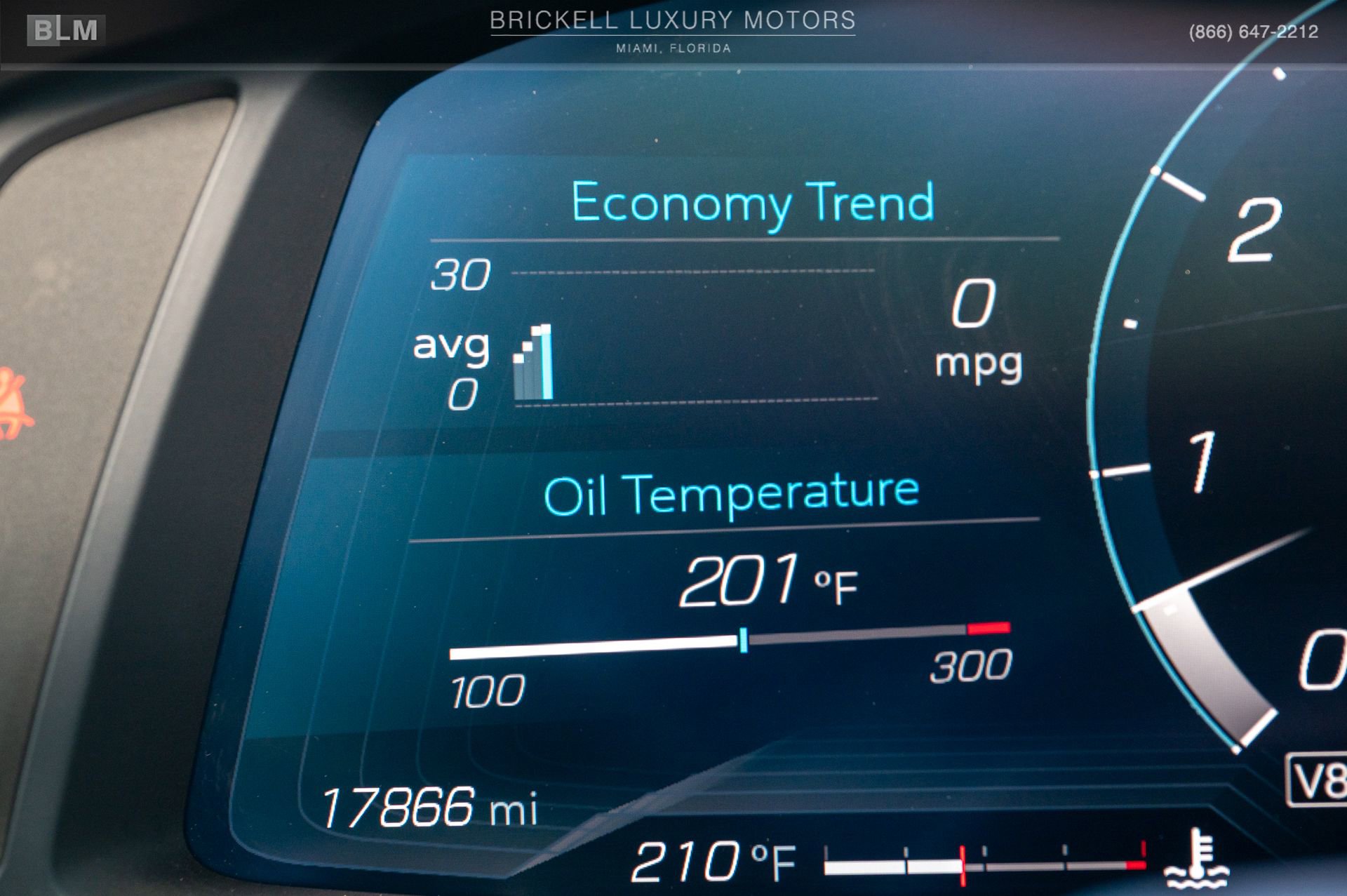 Used 2020 Chevrolet Corvette Stingray Coupe w/ Z51 Performance Package image 25