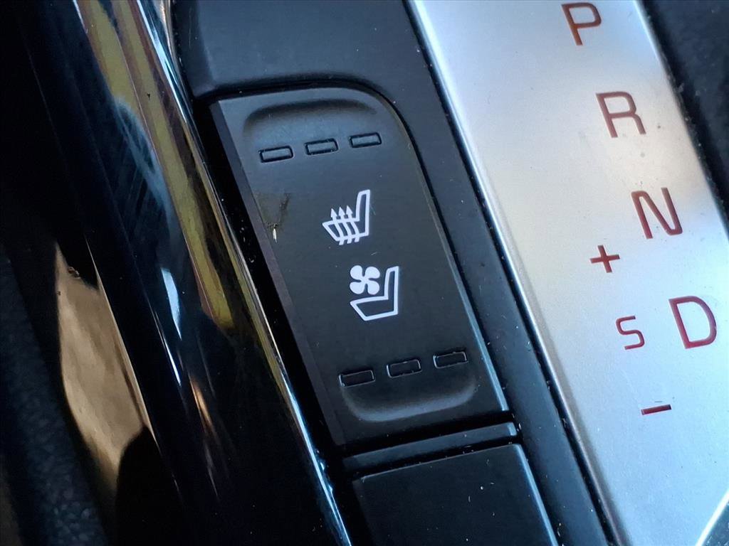 Used 2023 Kia Forte GT-Line w/ GT-Line Premium Package image 9