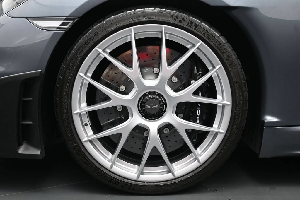 Used 2024 Porsche 718 Boxster Spyder RS RWD image 5