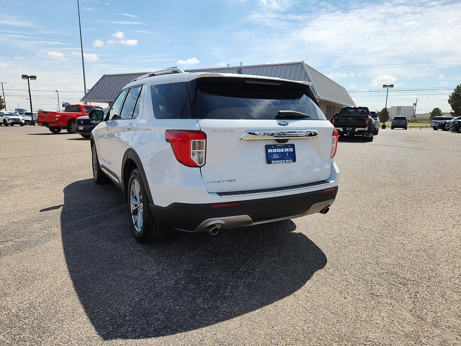 Certified 2023 Ford Explorer Limited w/ Equipment Group 301A image 5
