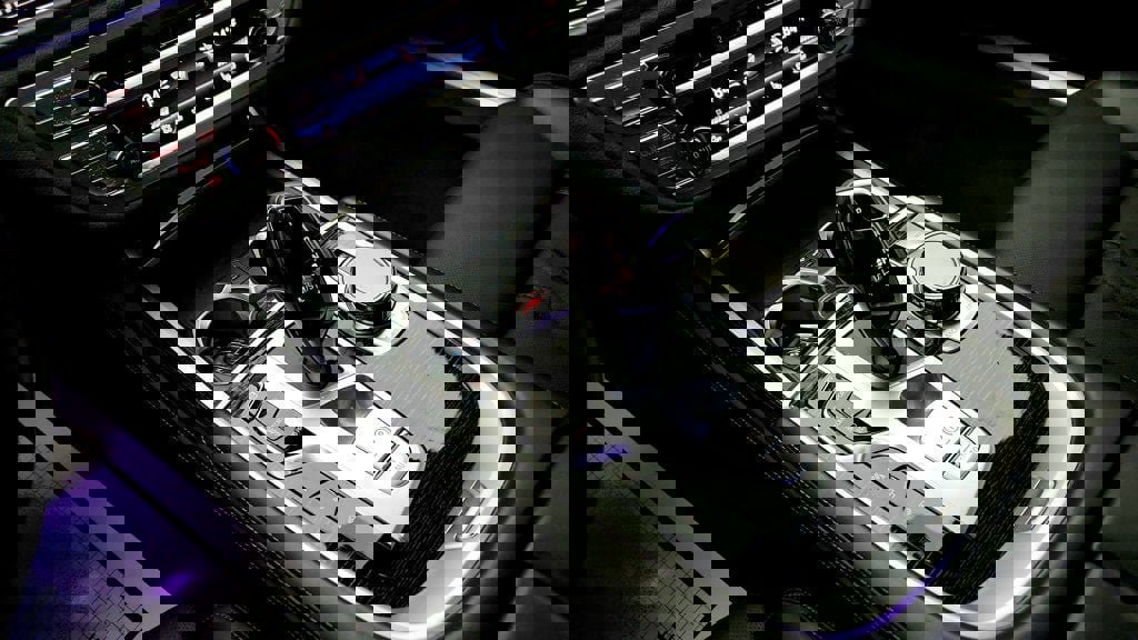 Used 2022 BMW 750i xDrive w/ Executive Package image 17