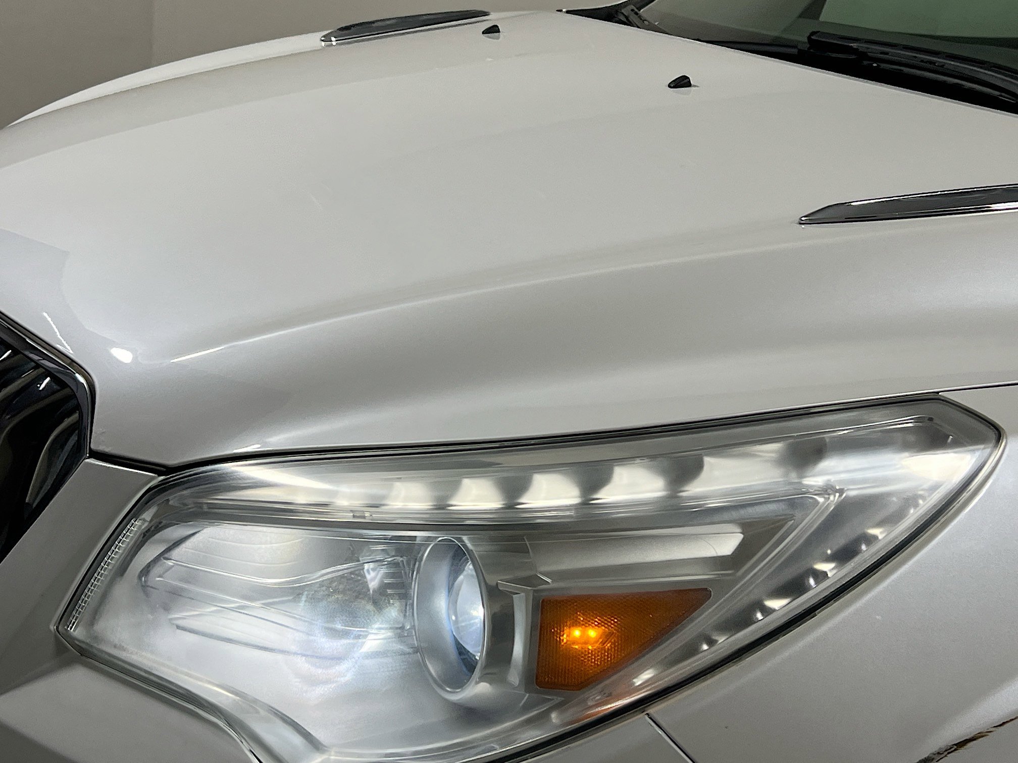 Used 2016 Buick Enclave Leather image 9