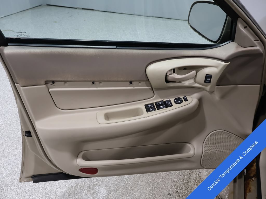 Used 2005 Chevrolet Impala LS w/ Preferred Equipment Group FWD image 16