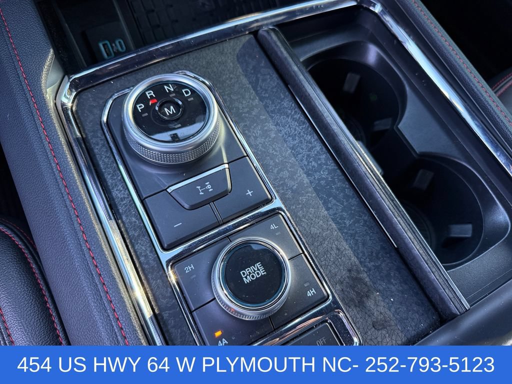 Used 2023 Ford Expedition Limited AWD/4WD image 17