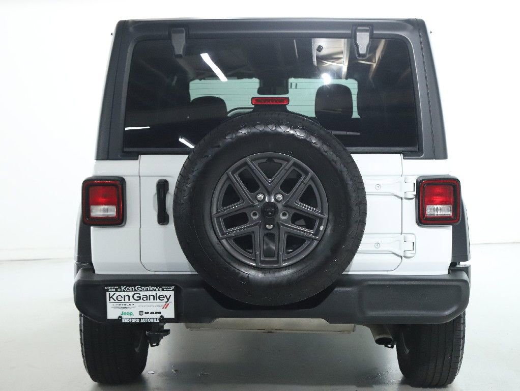 Used 2025 Jeep Wrangler Sport S image 43