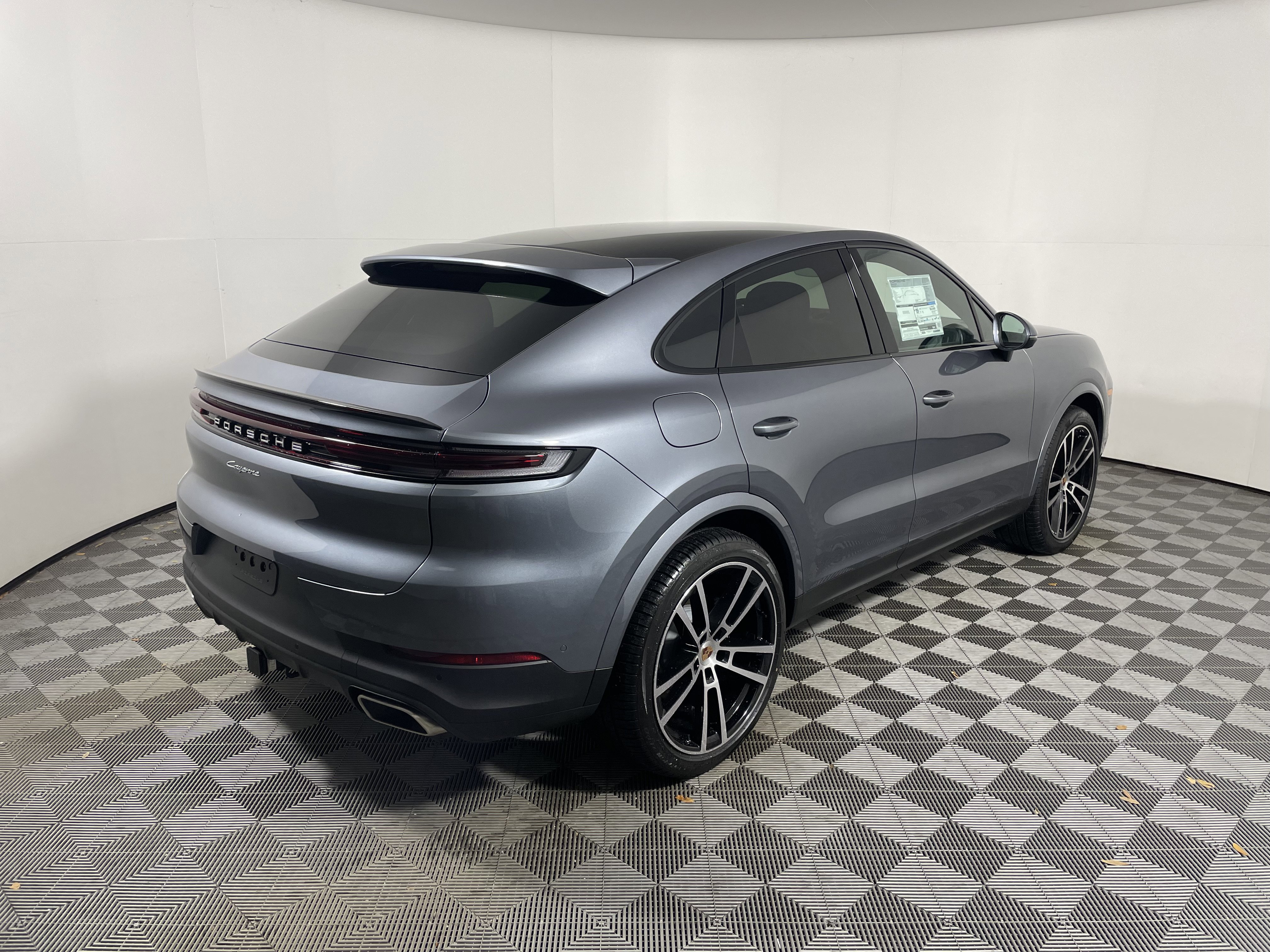 New 2026 Porsche Cayenne Coupe image 7