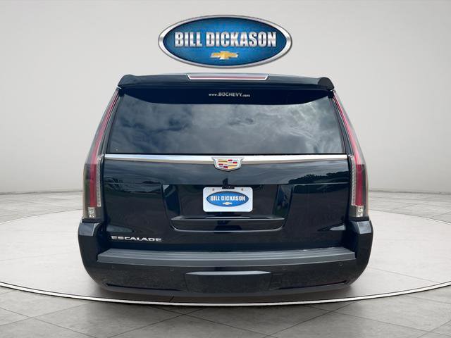Used 2020 Cadillac Escalade Luxury AWD/4WD image 6