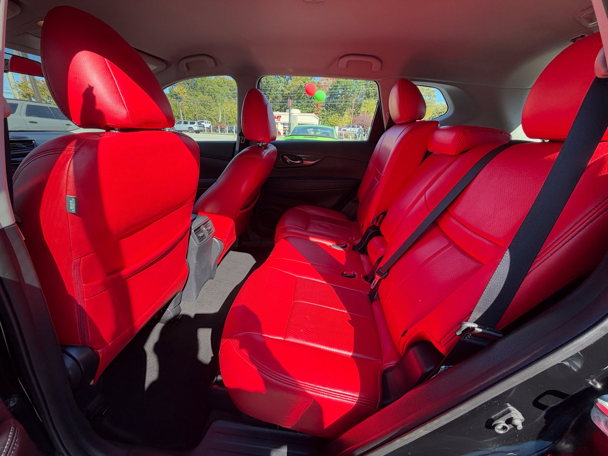Used 2018 Nissan Rogue S AWD/4WD image 8