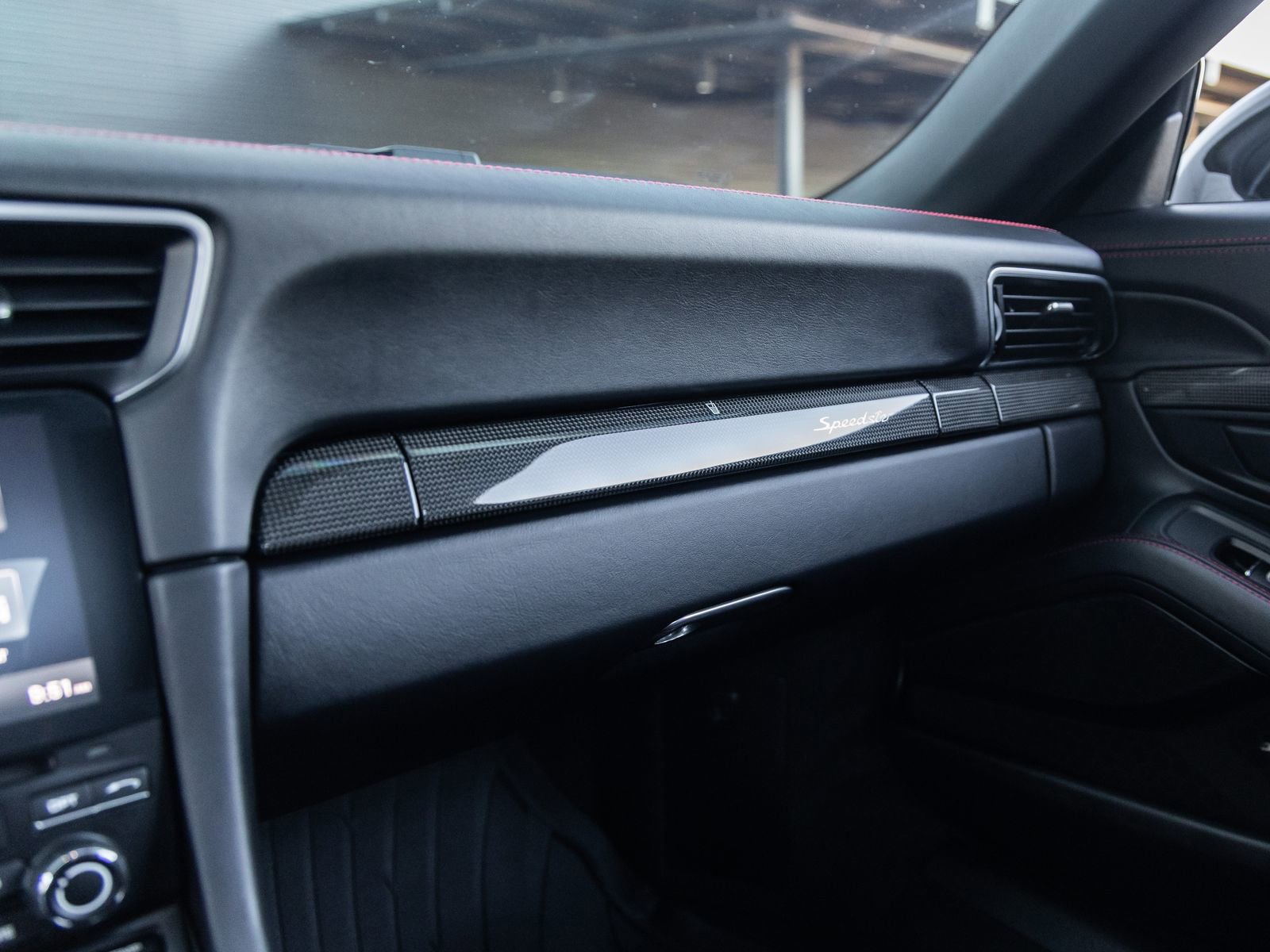 Used 2019 Porsche 911 Speedster image 45