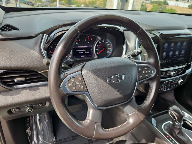 Used 2021 Chevrolet Traverse RS w/ LPO, Cargo Package FWD image 11