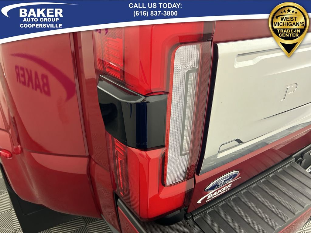 Used 2024 Ford F450 Platinum image 36